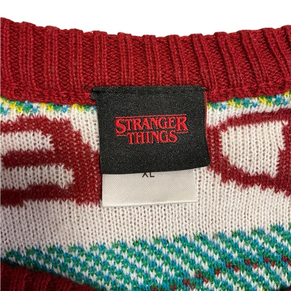 Stranger Things Christmas sweater - Picture 3 of 6